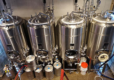 What Is A Fermentation Unitank In A Craft Beer Brewery?