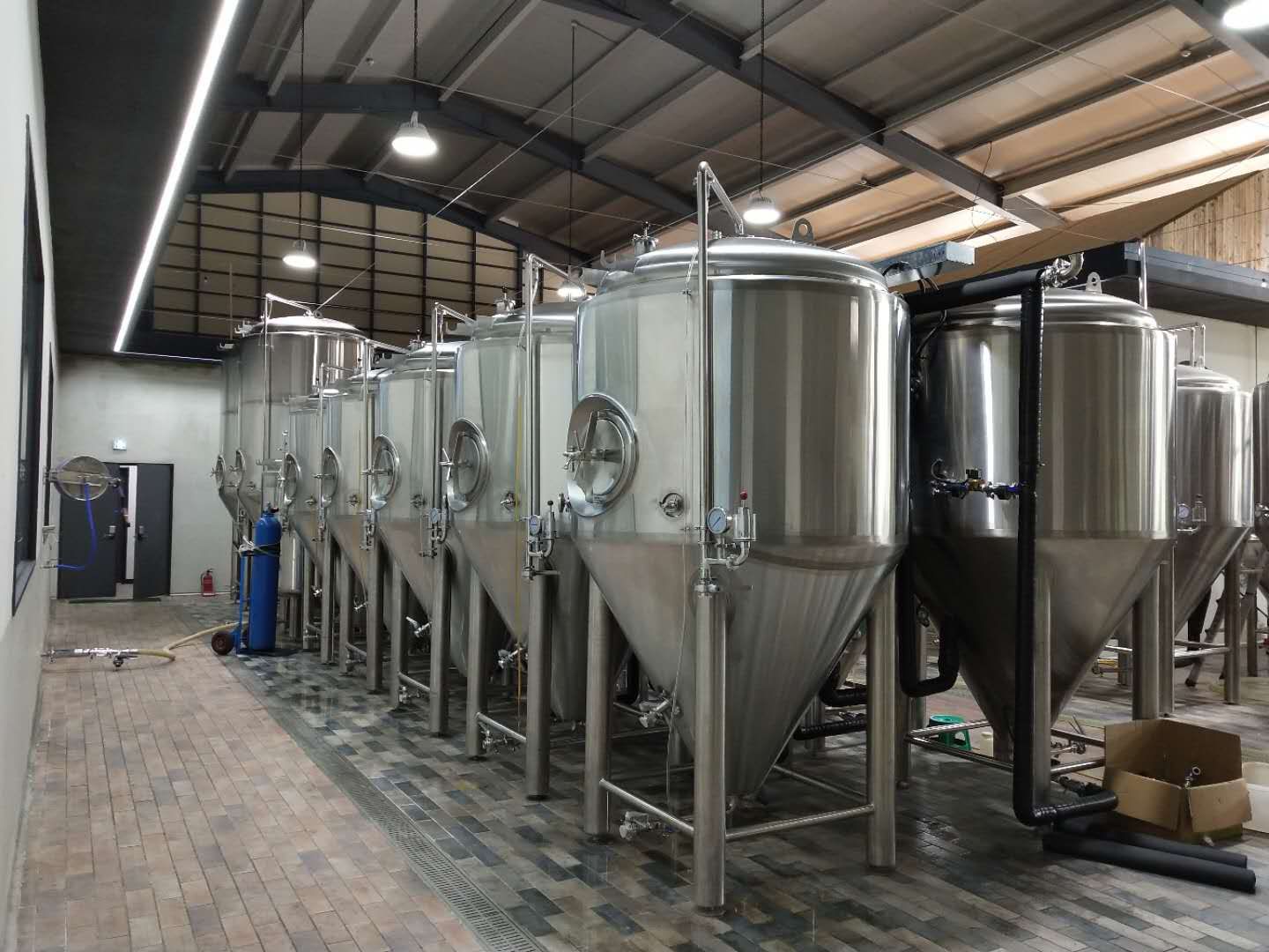 10HL-20HL Brewery