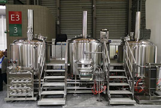 What's the difference between craft beer and industrial beer?